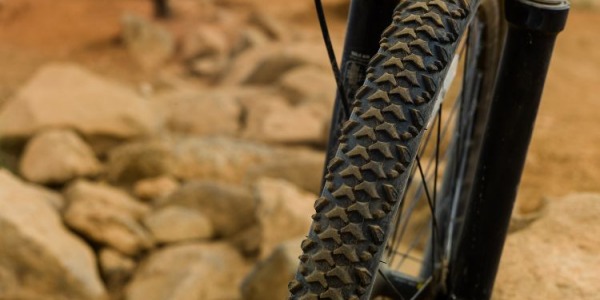 De juiste bandenspanning voor je mountainbike (MTB) berekenen
